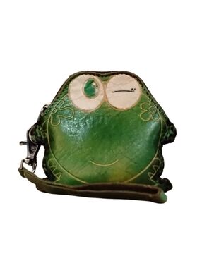 4/$20➡️  Handcrafted Leather Frog Character Change Purse with Wrist Strap – EUC